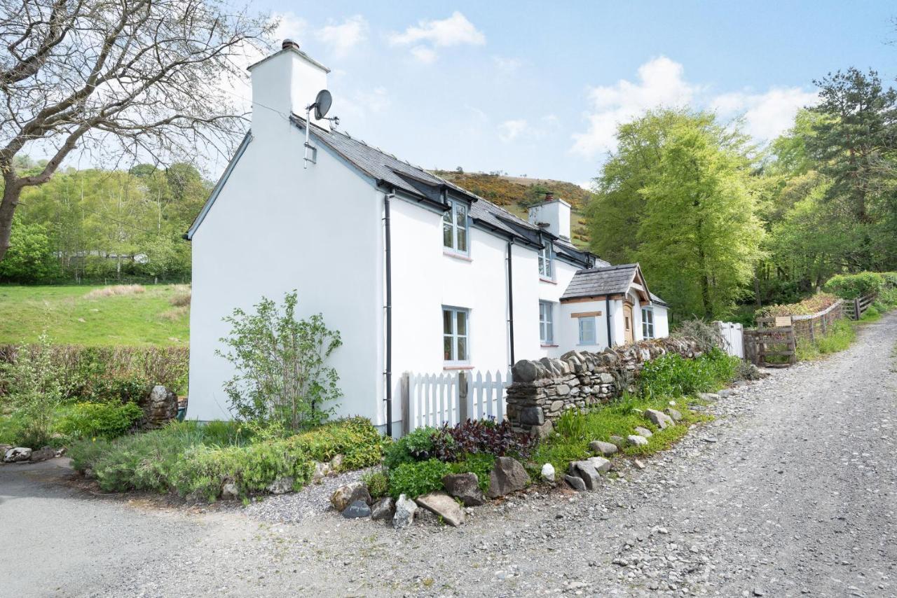 Pen Y Bont Villa คลางกอซเลน ภายนอก รูปภาพ